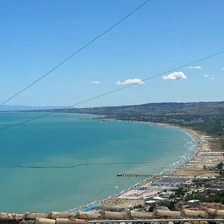 La Fabbrica Di San Pietro 3* Vasto
